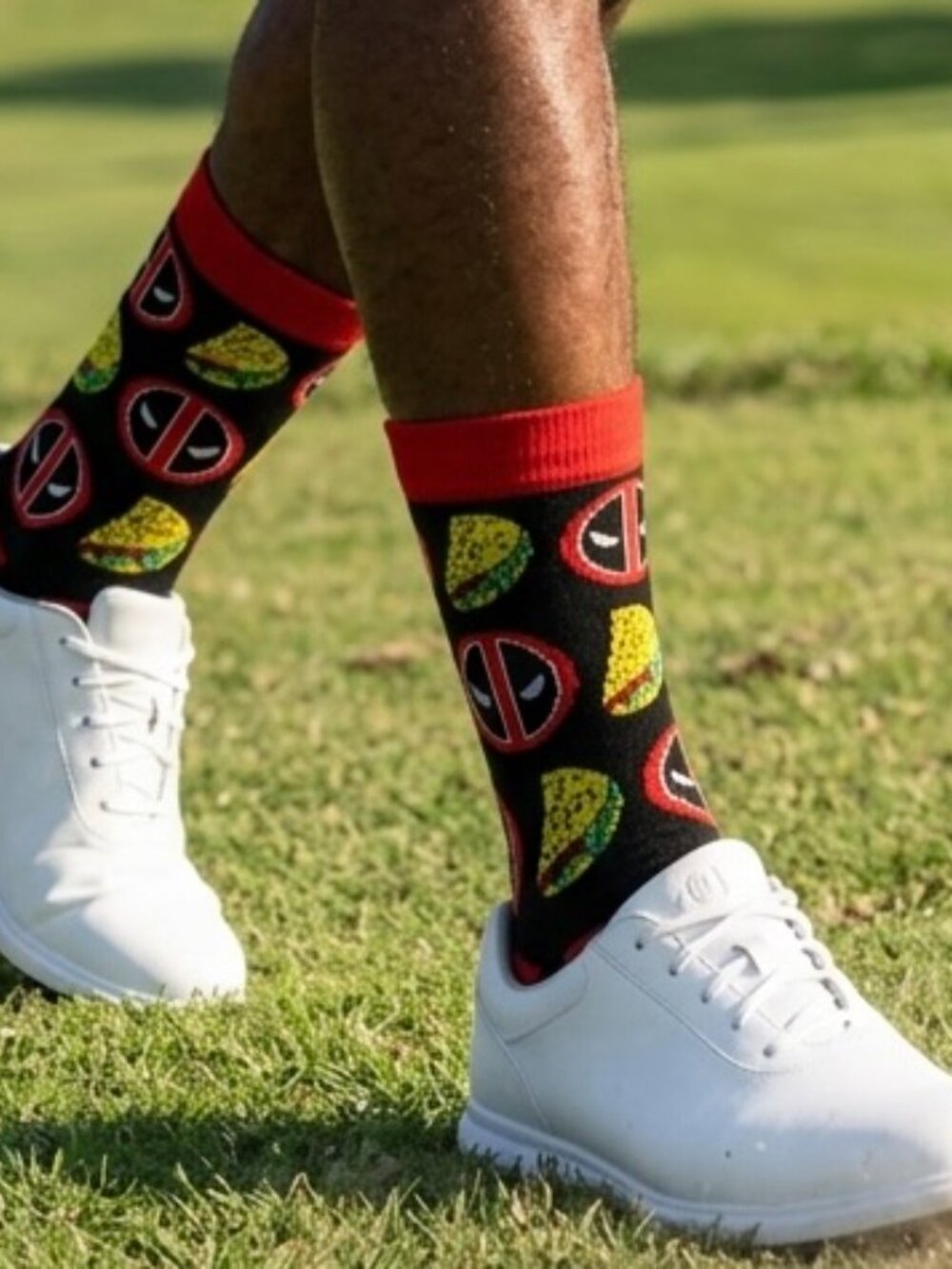 New Deadpool Crew Socks Men’s 8-12 Marvel Taco Black & Red NWOT